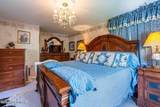 5411 Honeysuckle Lane - Photo 16