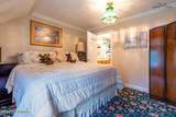 5411 Honeysuckle Lane - Photo 24
