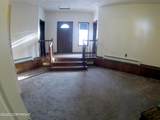 22710 Hunters Drive - Photo 2