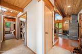 18365 Twin Hills Lane - Photo 23
