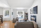 4674 Mainsail Avenue - Photo 9