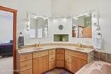 8115 Highlander Loop - Photo 29