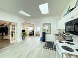513 Peninsula Avenue - Photo 3