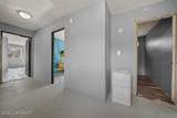11701 Norman Avenue - Photo 18