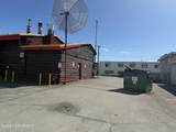 1402 Gambell Street - Photo 8