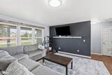 1404 Hedley Drive - Photo 4