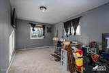 906 29th Place - Photo 26