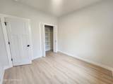 4872 Sassy Avenue - Photo 18
