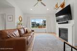 1043 Mountain Peak Loop - Photo 33
