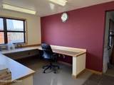 606 Petersen Way - Photo 10