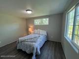 19237 Beverly Avenue - Photo 10
