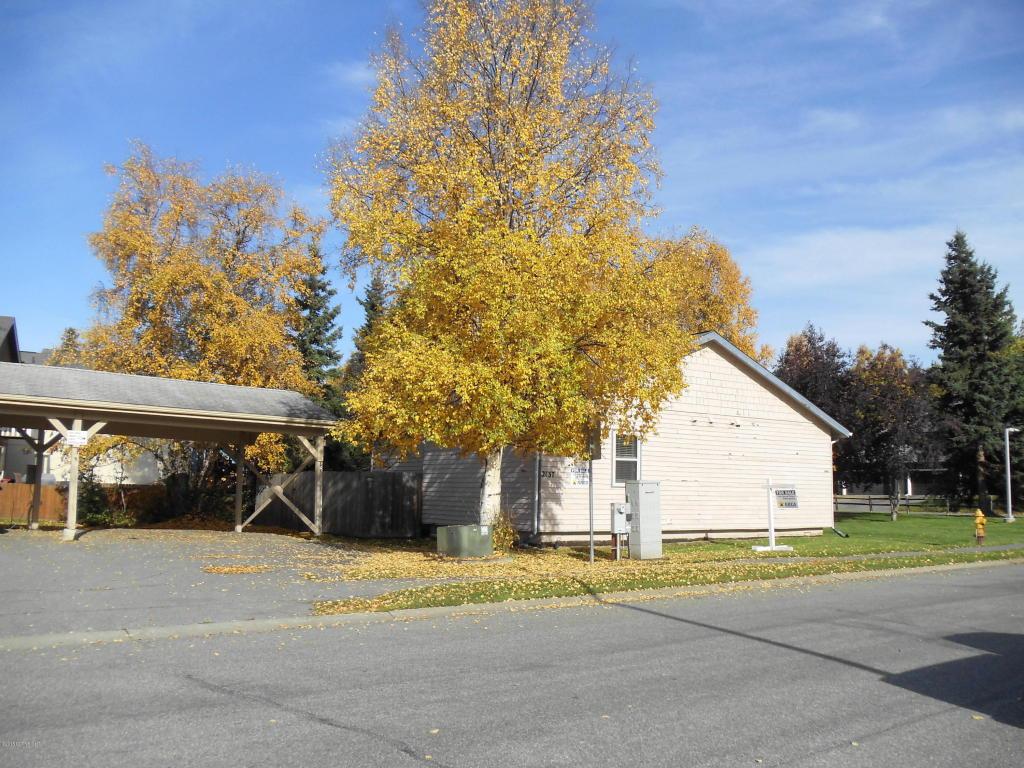 2137 Colony Loop - Photo 1