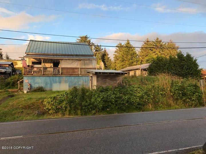 510 Bayview Boulevard - Photo 1