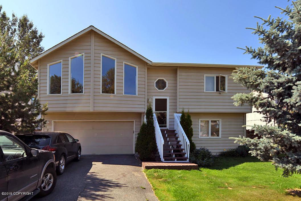 320 Peppertree Loop - Photo 1