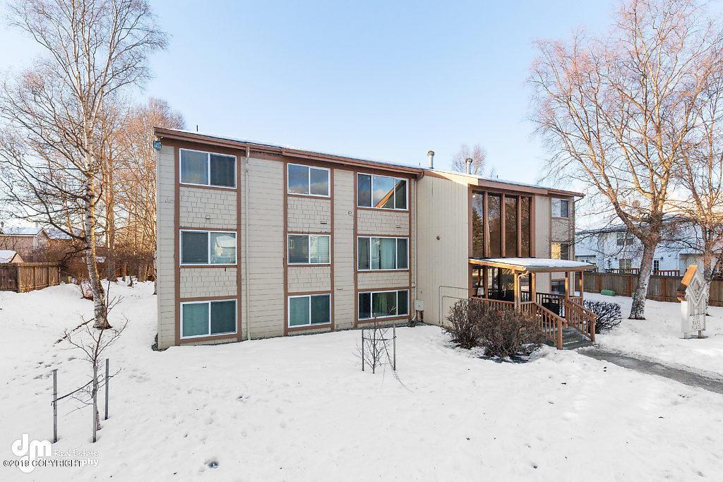 3100 Ward Place - Photo 1