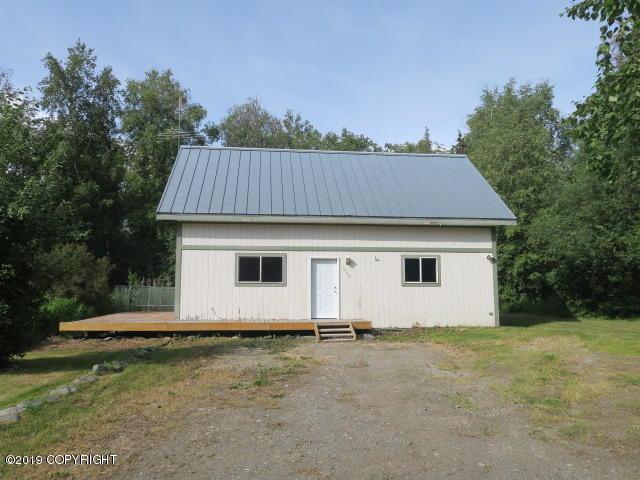 1490 Pipestone Drive - Photo 1