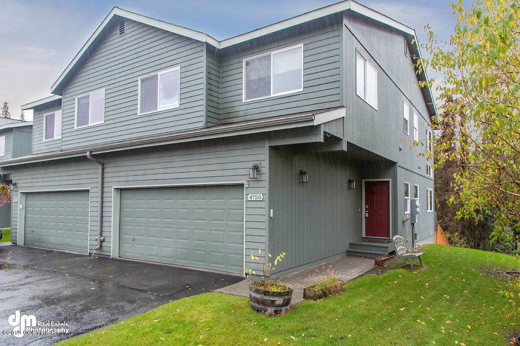 4750 Grumman Street - Photo 1