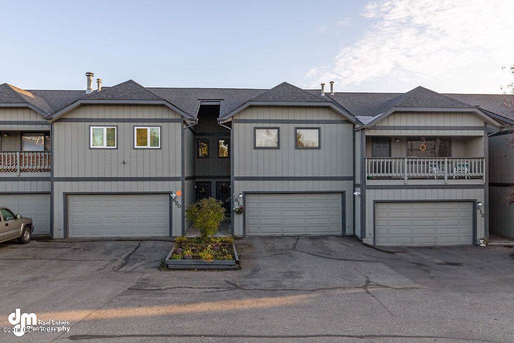 616 King Arthur Circle - Photo 1