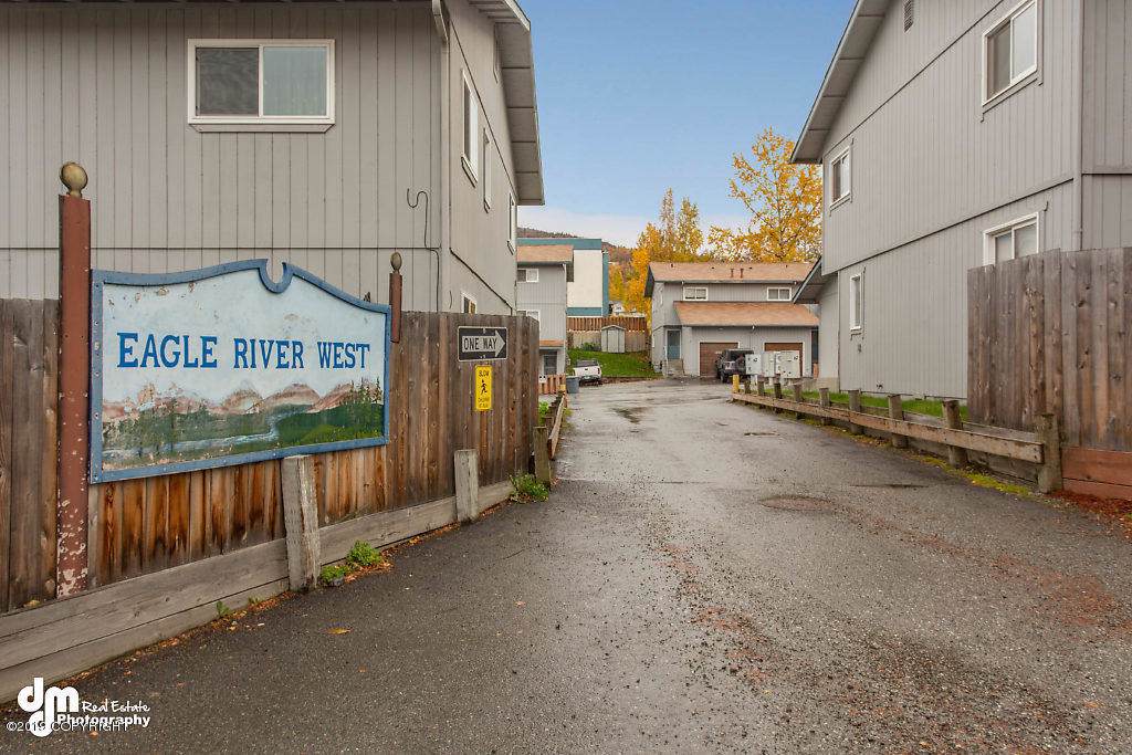12249 Lake Street - Photo 1