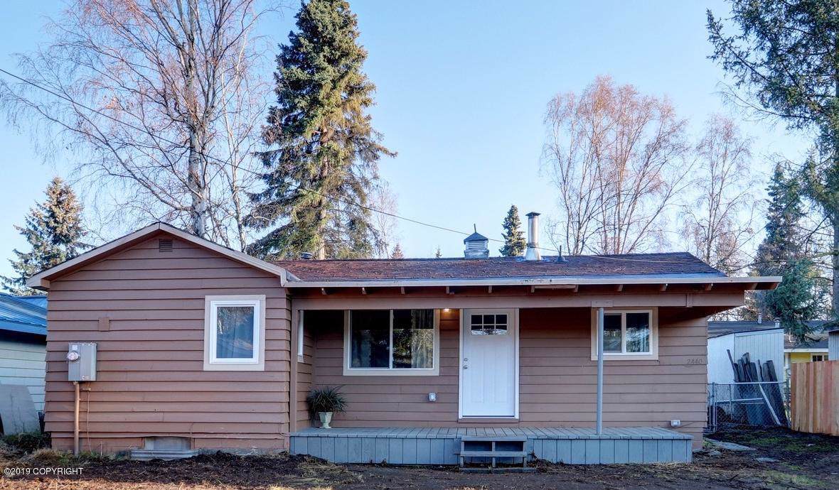 2440 Cottonwood Street - Photo 1