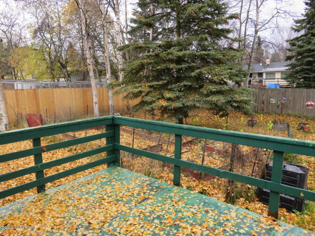 8439 Golden Street - Photo 1