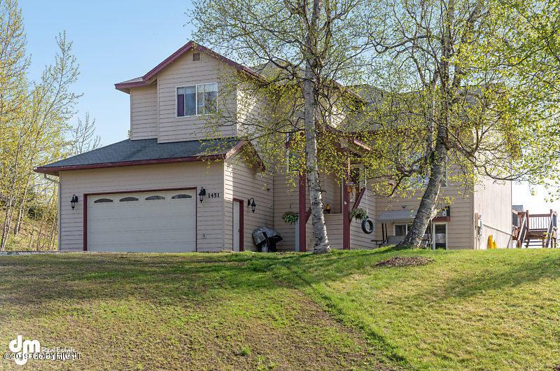 1451 Aspen Place - Photo 1