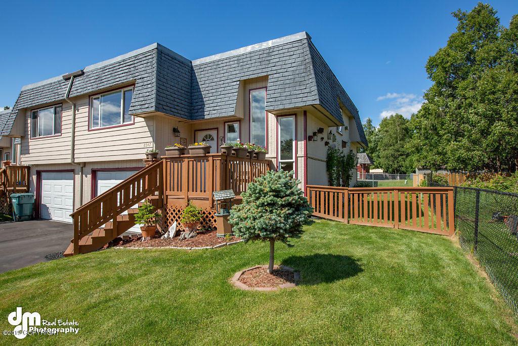 8547 Golden Street - Photo 1