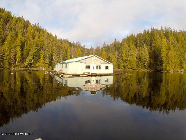000 Float Lodge - Photo 1