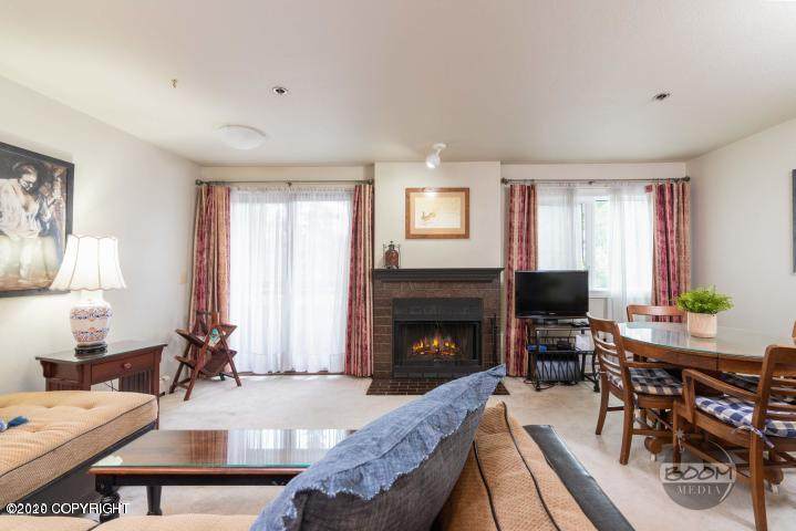 380 11th Avenue - Photo 1