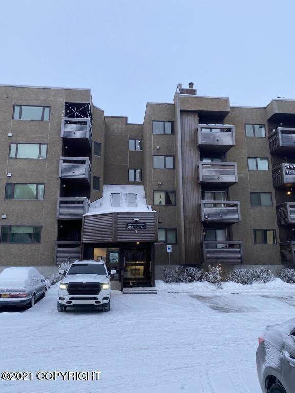 310 11th Avenue - Photo 1
