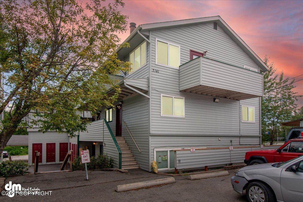 7141 Weimer Road - Photo 1