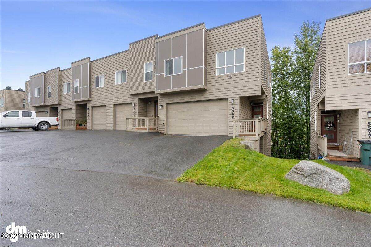 5569 Big Bear Way - Photo 1
