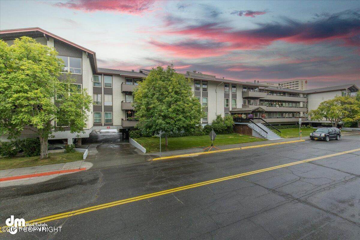 221 7th Avenue - Photo 1
