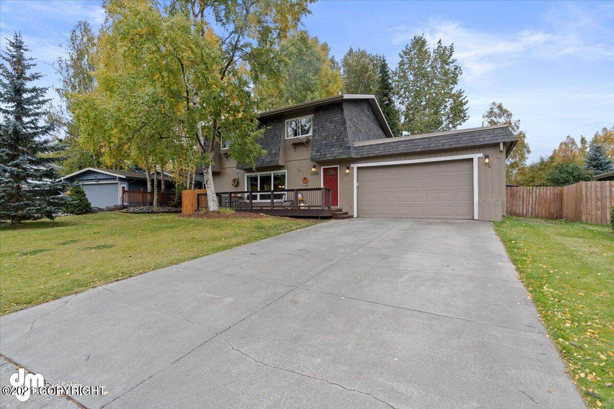 1830 Shadetree Circle - Photo 1
