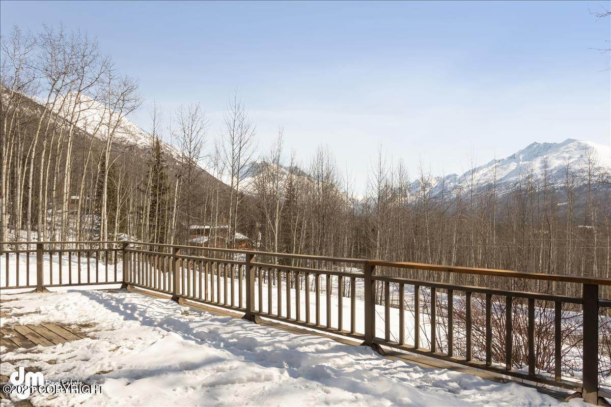 26045 Log Cabin Circle - Photo 1