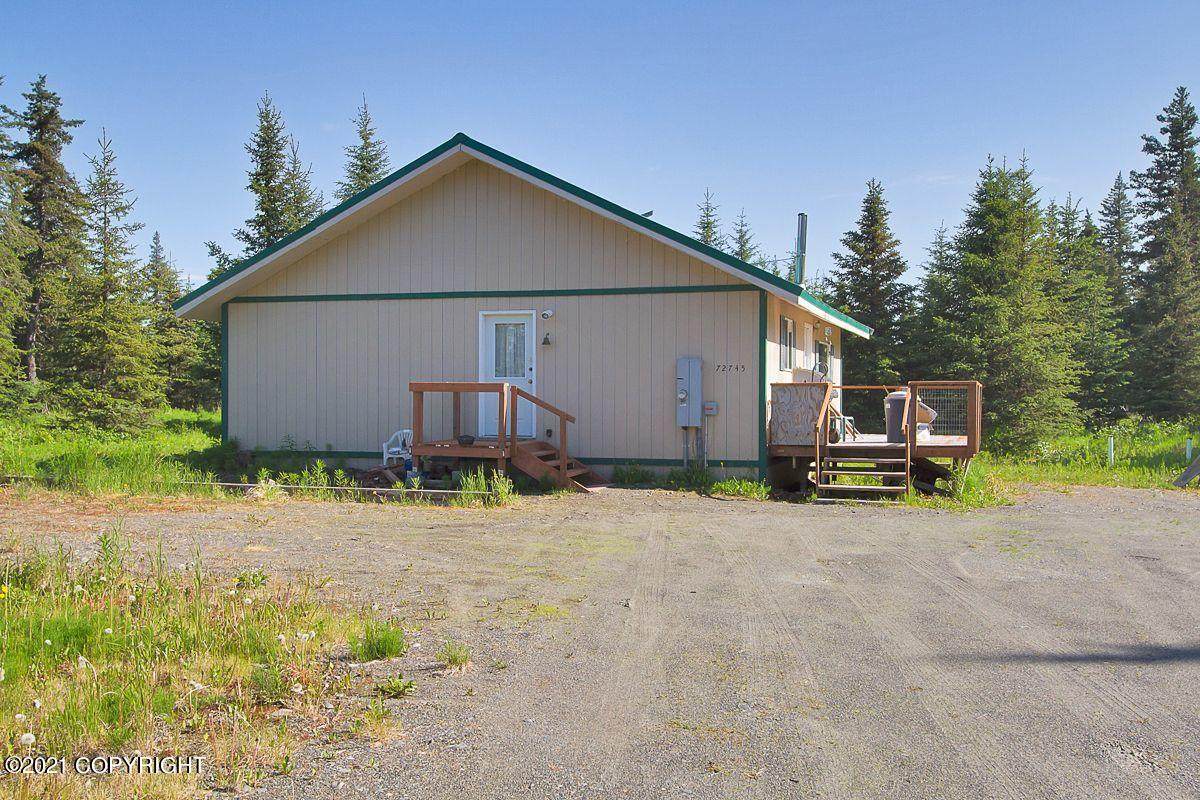 72745 Kingair Avenue - Photo 1