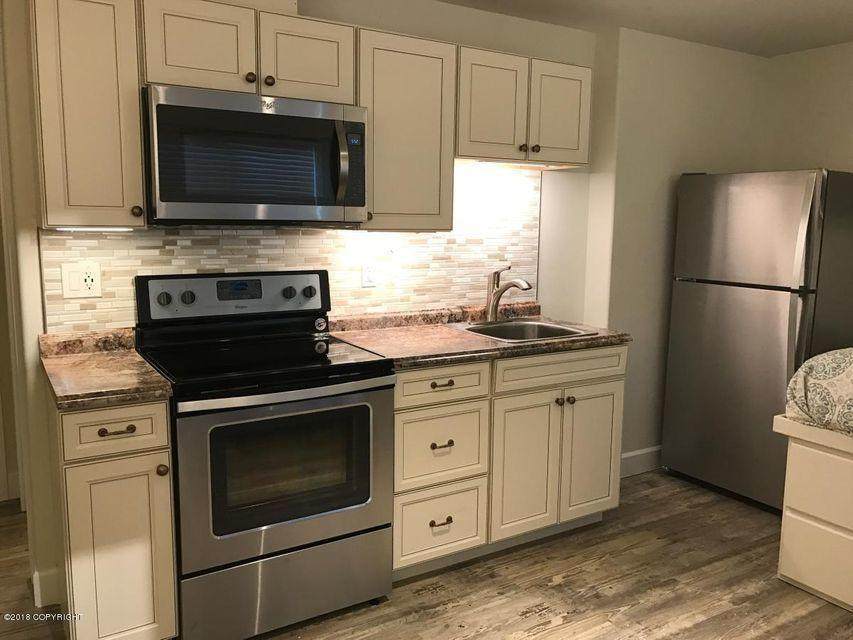 1506 M Street - Photo 1