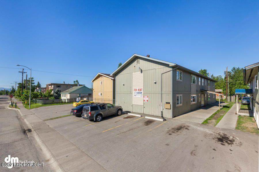 316 Park Street - Photo 1