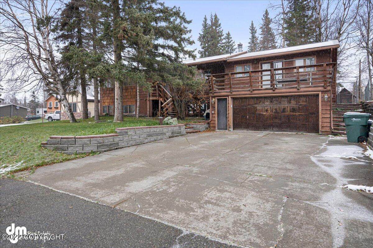 8621 Pluto Drive - Photo 1