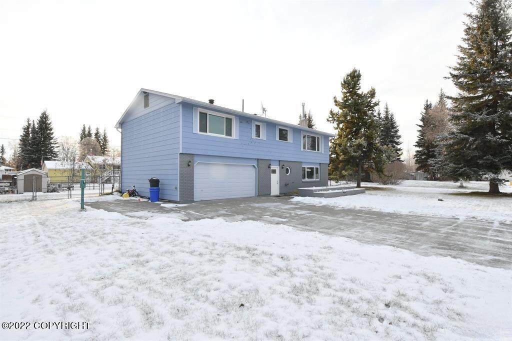 2021 Hilling Avenue - Photo 1