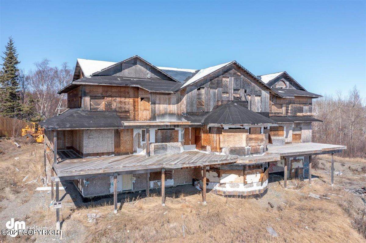 6555 Dimond Boulevard - Photo 1