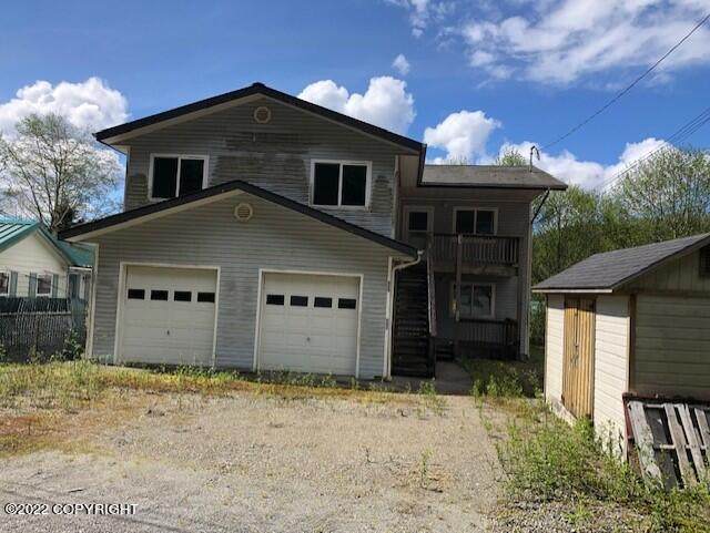 533-535 Yorktown Drive - Photo 1