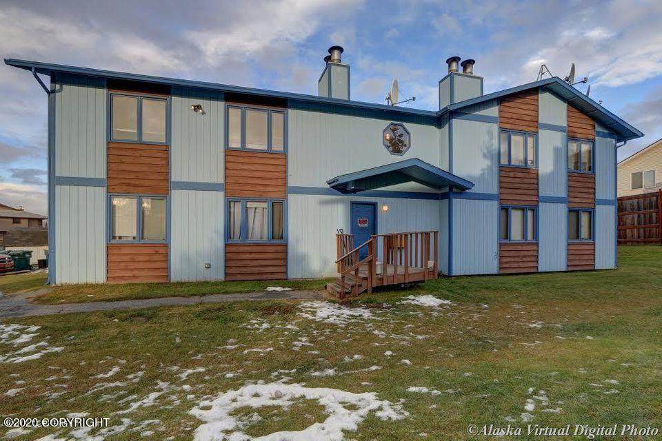 1180 Golden Dawn Circle - Photo 1
