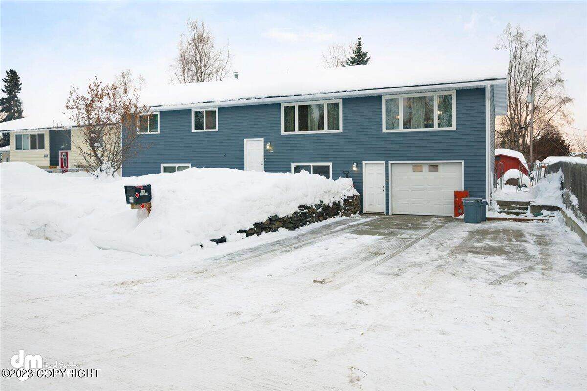 1030 72nd Avenue - Photo 1