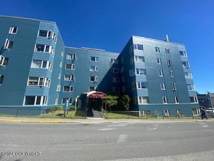 320 Bawden Street - Photo 1
