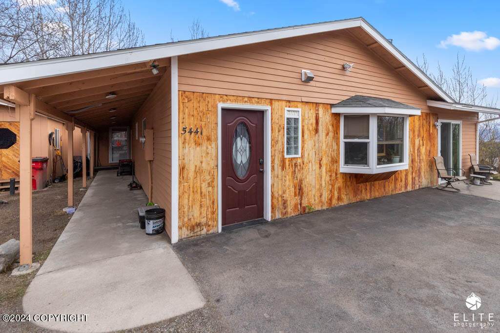 5441 W Hollywood Road, Wasilla, AK 99623 (MLS 245847) RMG Real