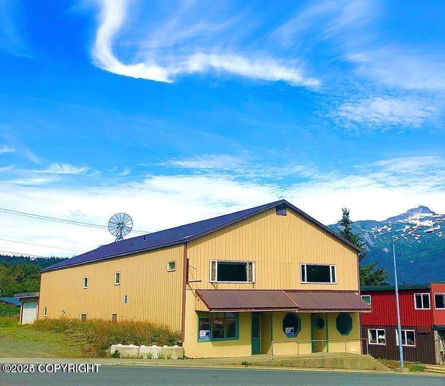 https://bt-photos.global.ssl.fastly.net/alaska/orig_boomver_1_25-10721-2.jpg