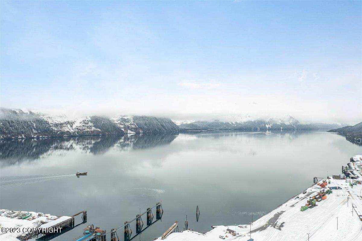 https://bt-photos.global.ssl.fastly.net/alaska/orig_boomver_1_25-9408-2.jpg