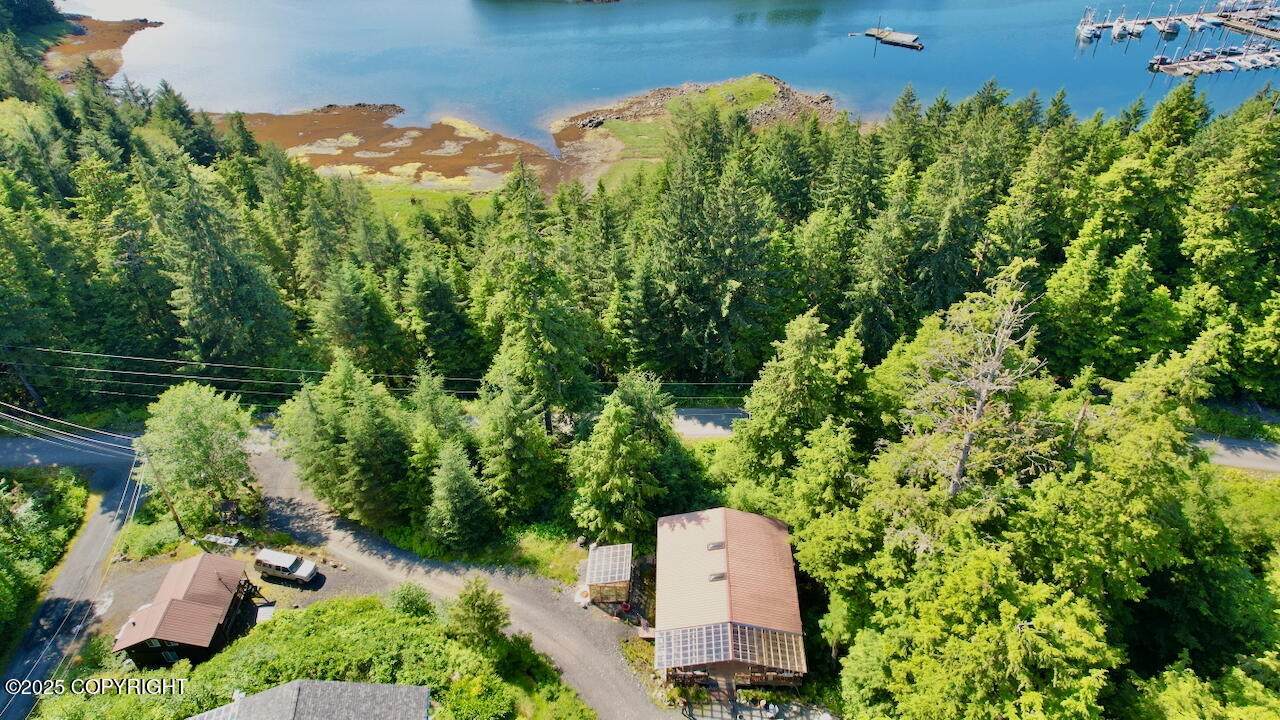 https://bt-photos.global.ssl.fastly.net/alaska/orig_boomver_1_25-9484-2.jpg