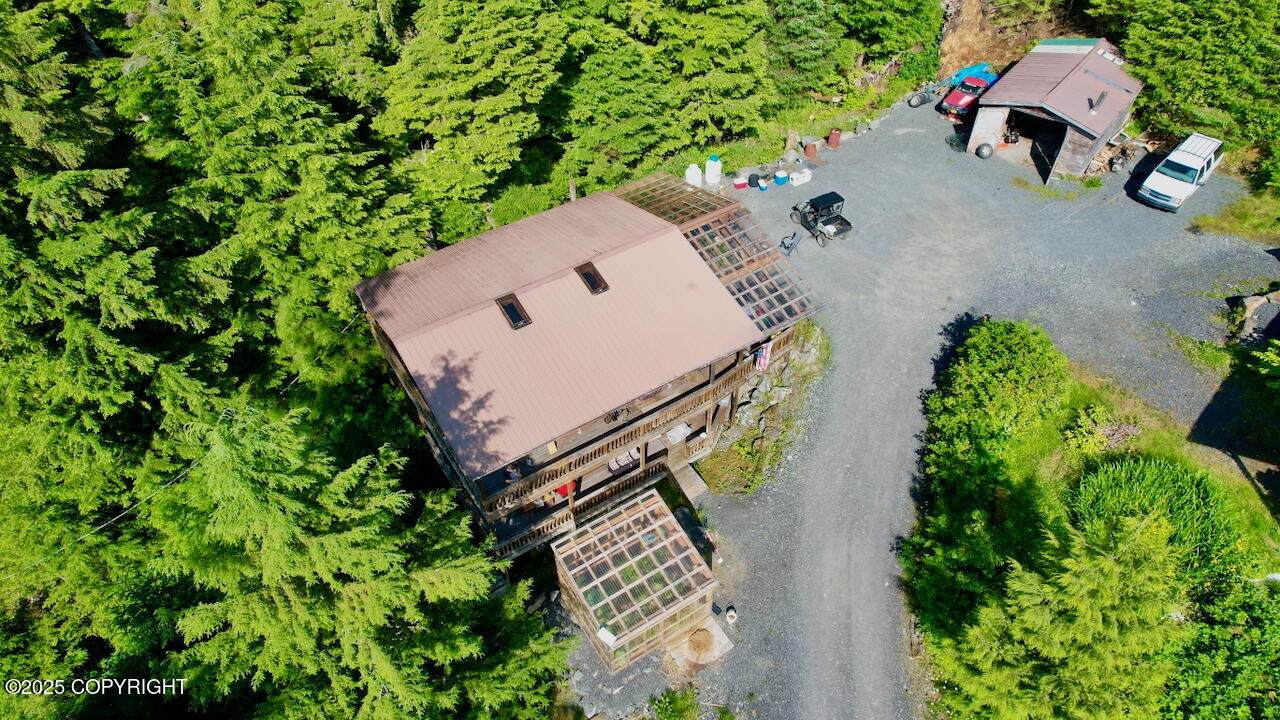https://bt-photos.global.ssl.fastly.net/alaska/orig_boomver_1_25-9484-2.jpg